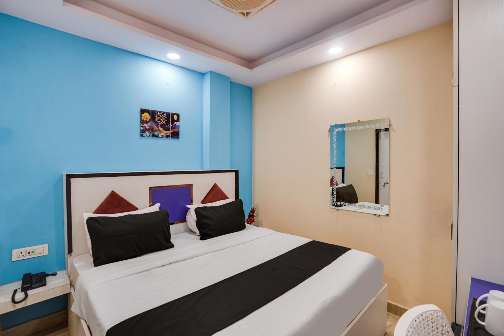 ניו דלהי Super Hotel O Hotel Gold Star מראה חיצוני תמונה