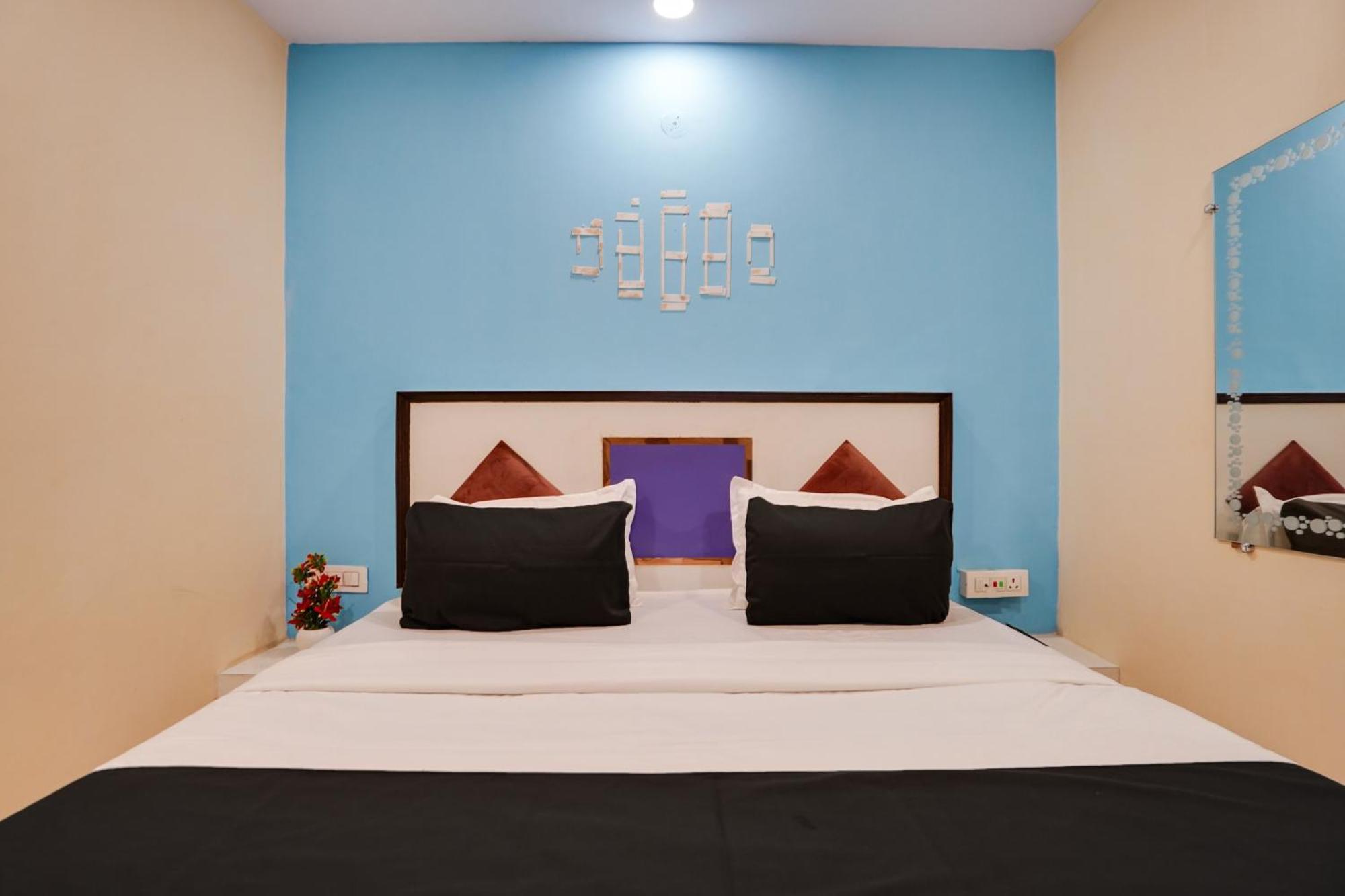 ניו דלהי Super Hotel O Hotel Gold Star מראה חיצוני תמונה